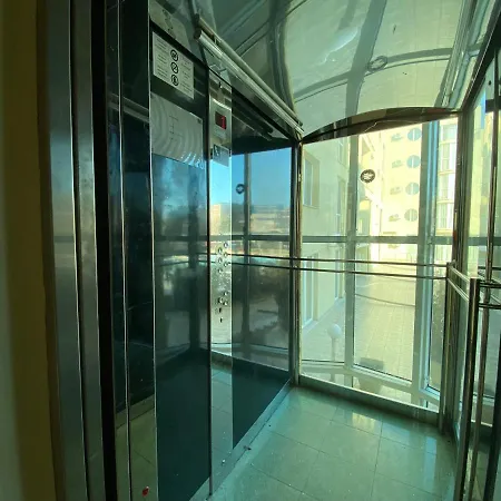 Vechna R 7 Sunny Apartament