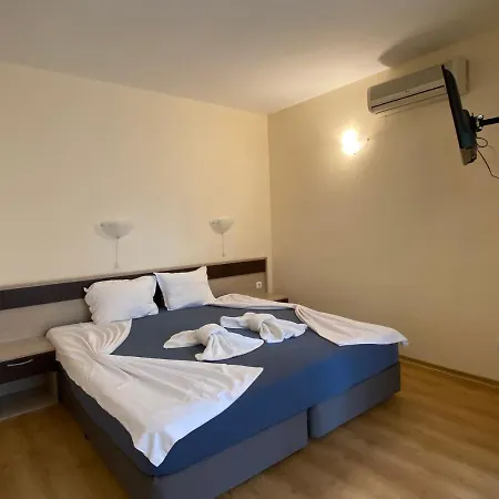 Vechna R 7 Sunny Apartament